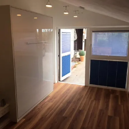 Villa-doerr 30m² + 1500m² Garten Appartamento Wörrstadt